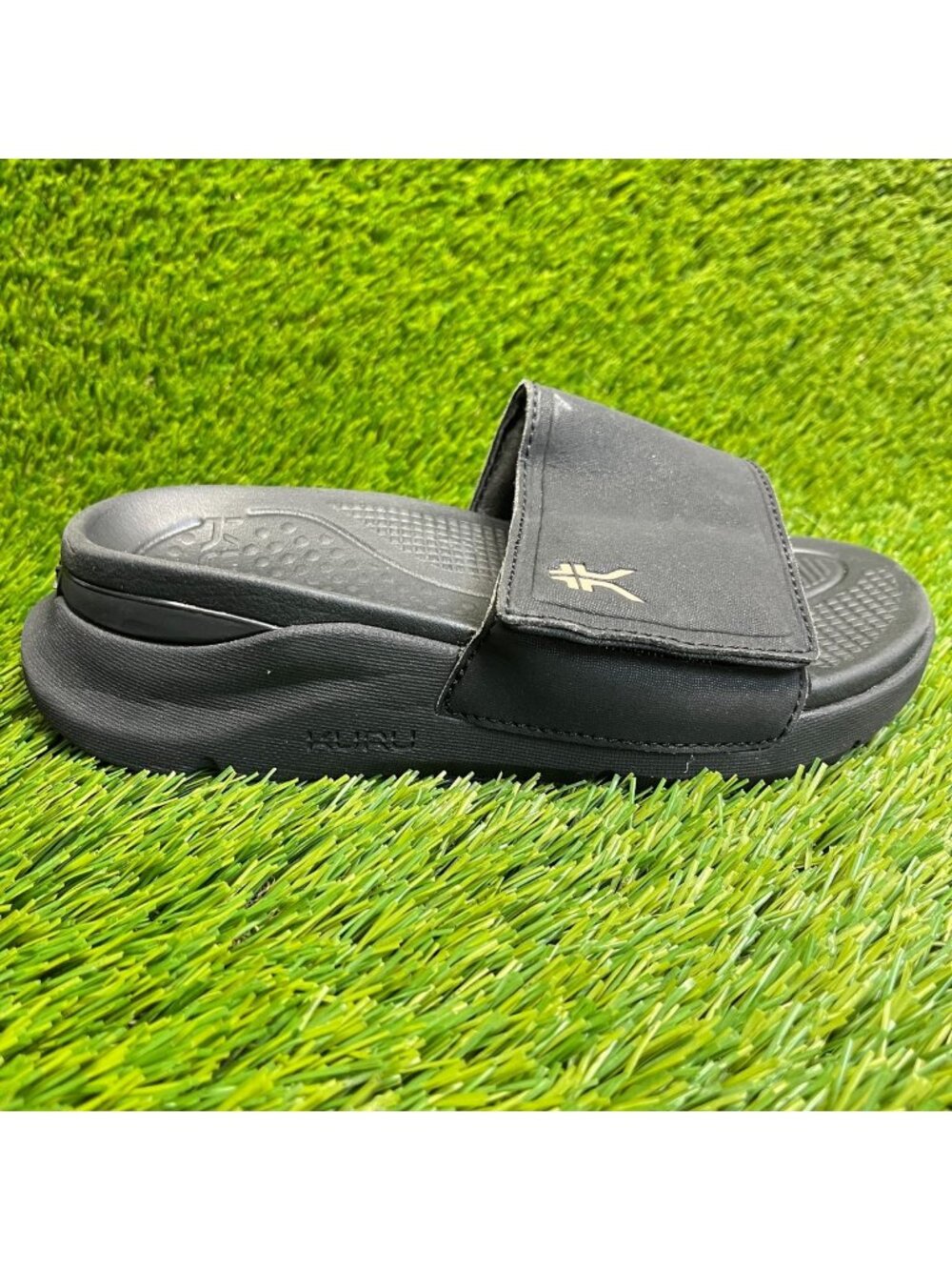 Kuru Moment Womens Size 6 Black Beach Walking Outdoor Slip On Slide Sandals